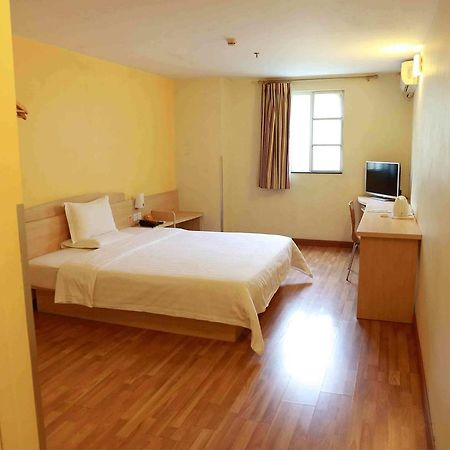7Days Inn Dongguan Conference & Exhibition Center Habitación foto