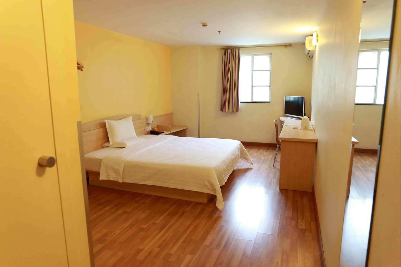 7Days Inn Dongguan Conference & Exhibition Center Habitación foto